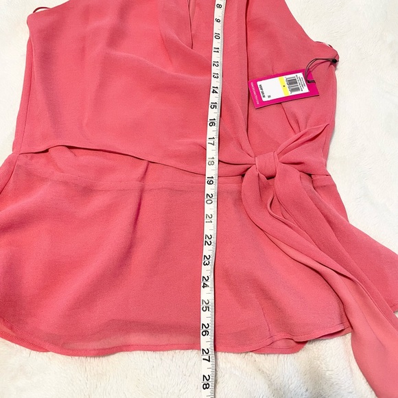 🆕Women’s VINCE CAMUTO Halter Rumple Blouse - Picture 7 of 10